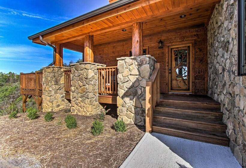 Sevierville Cabin W/ Game Room, Hot Tub & Theater!