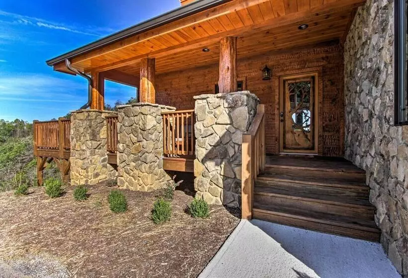 Sevierville Cabin W/ Game Room, Hot Tub & Theater!
