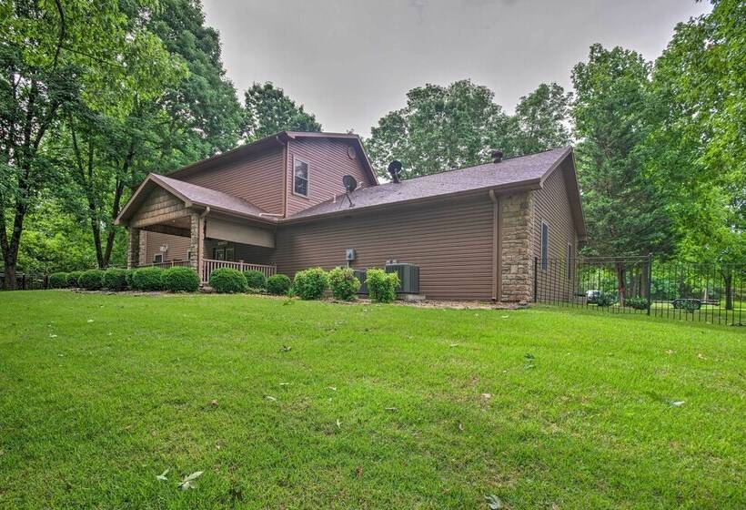 Spacious Family Home W/ Fire Pit On Norfork Lake!