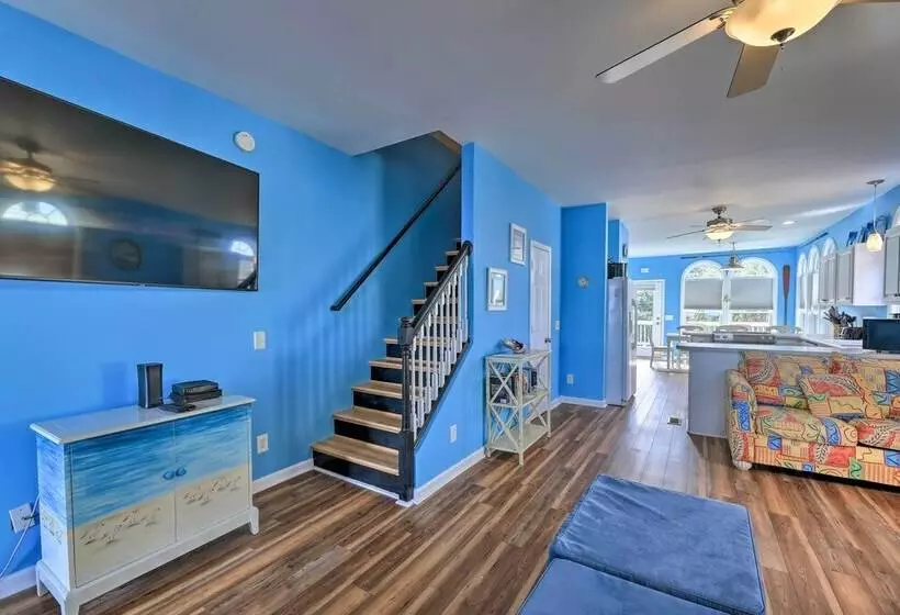 Waterfront Emerald Isle Home W/ Dock Access!