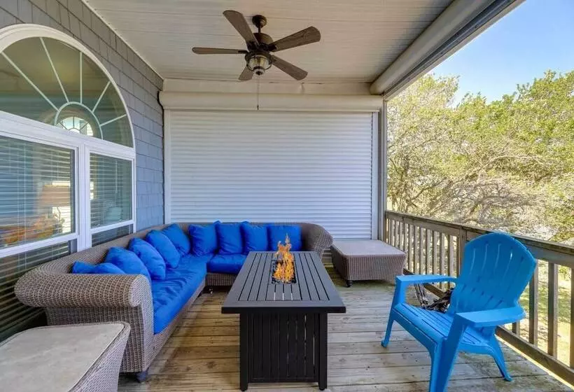 Waterfront Emerald Isle Home W/ Dock Access!