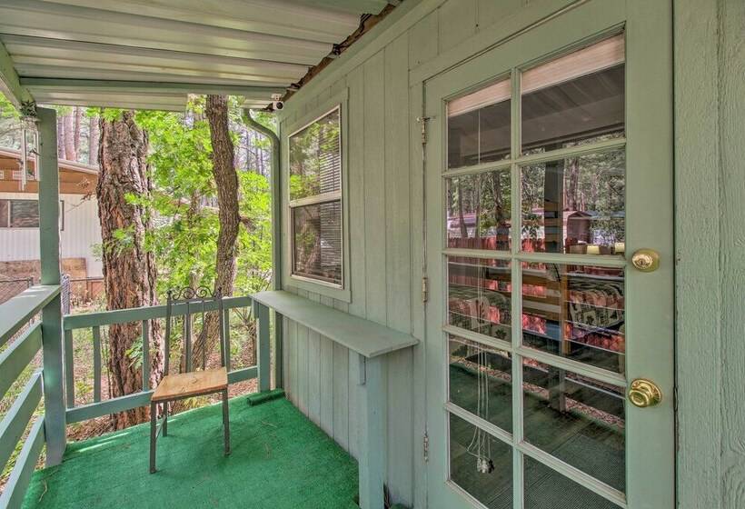 Woodsy Retreat W/ Deck 2 Mi To Rainbow Lake!