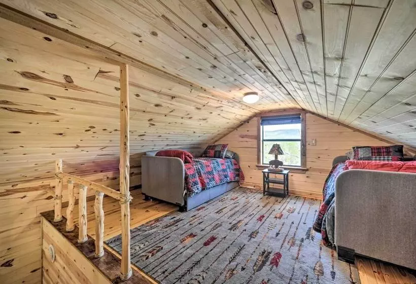 2 Rustic Cabins W/ Porches On Remote Ranch!