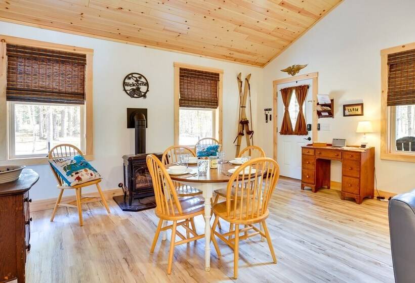 Beautiful Greig Cabin: 2 Mi To Brantingham!