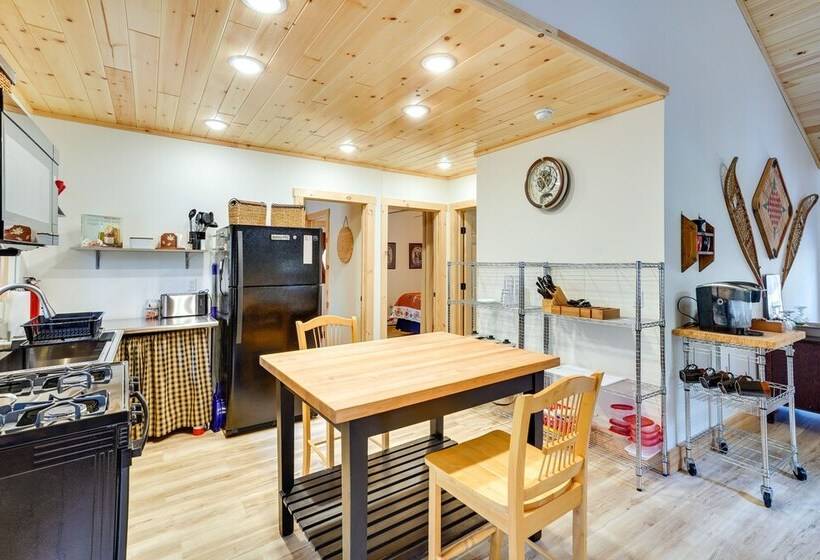 Beautiful Greig Cabin: 2 Mi To Brantingham!