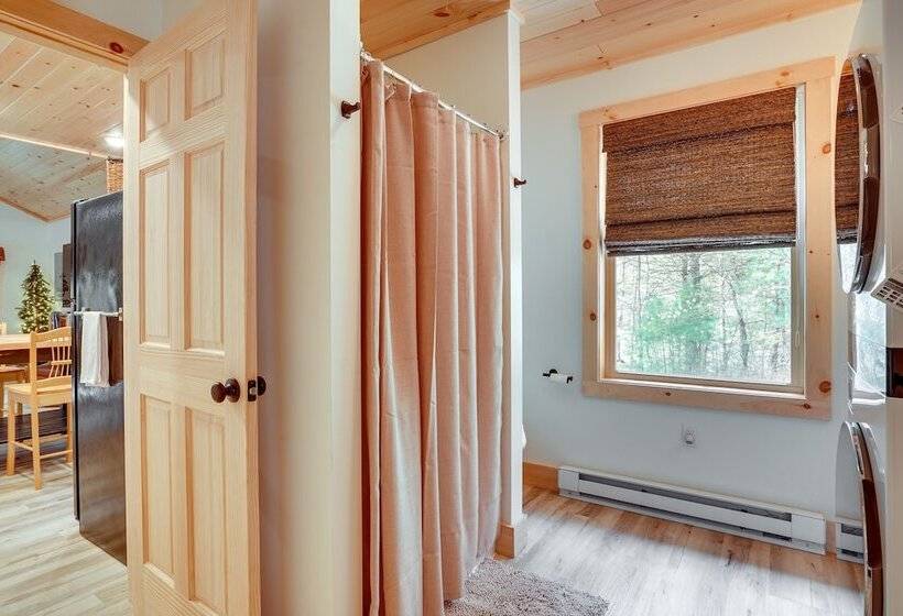 Beautiful Greig Cabin: 2 Mi To Brantingham!