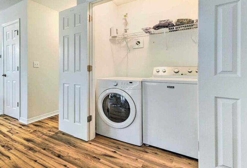 Long Beach Gulf Coast Cottage ~ Half Mi To Sand!