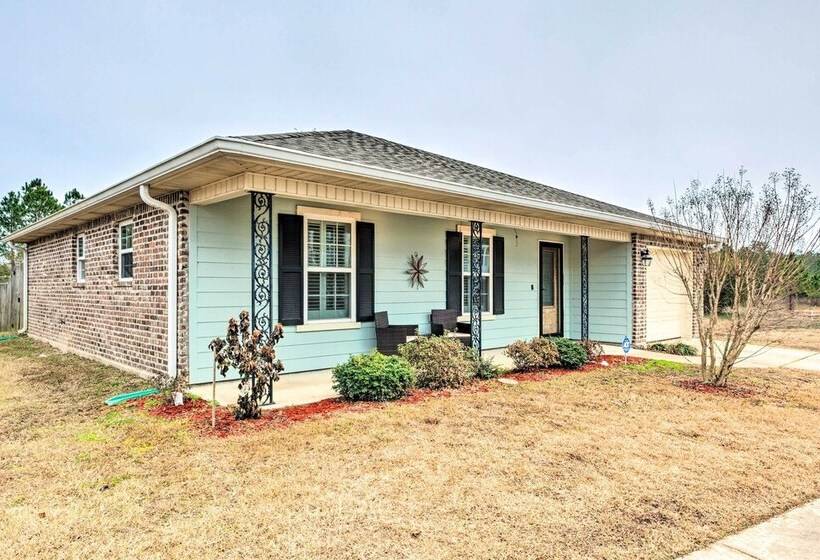 Long Beach Gulf Coast Cottage ~ Half Mi To Sand!