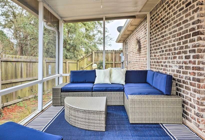 Long Beach Gulf Coast Cottage ~ Half Mi To Sand!