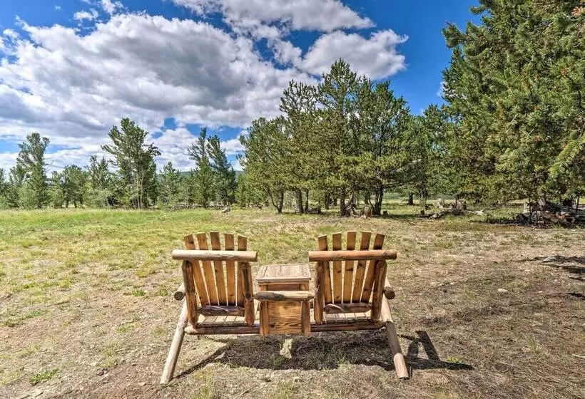 Chic Fairplay Cabin With Deck & Mountain Views!