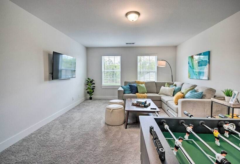 Chic Houston Home W/ Game Room ~ 8 Mi To Dtwn