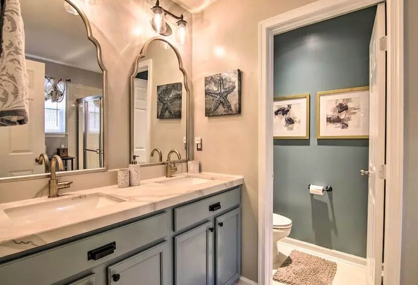 Chic Ocean View Home ~ 5 Mi To Bethany Beach!