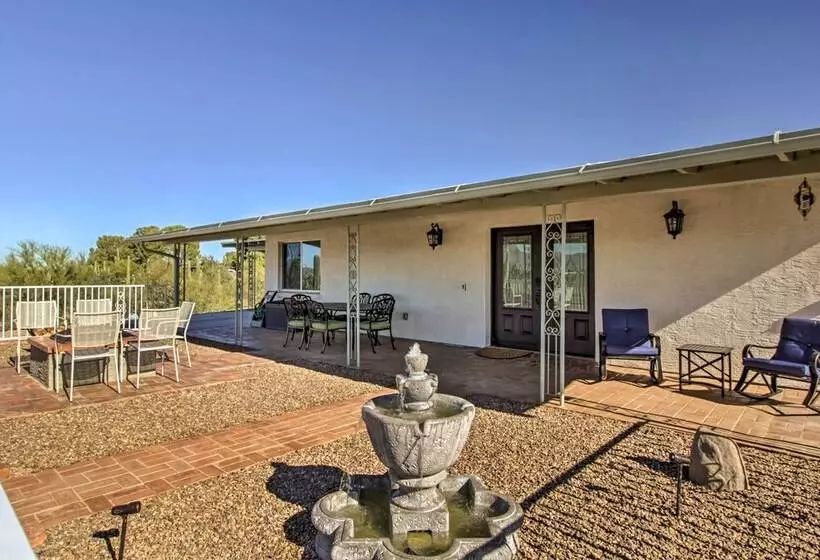 Classy Tucson Escape W/ Fire Pit On 5 Acres!