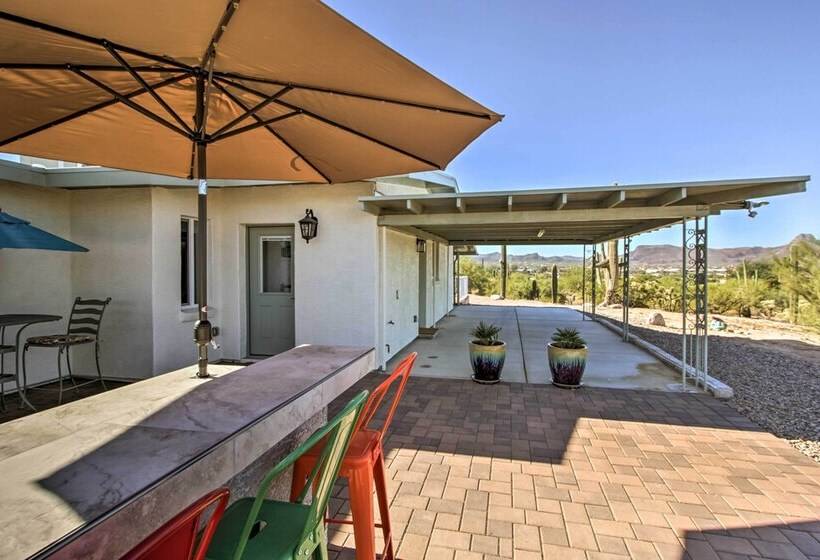Classy Tucson Escape W/ Fire Pit On 5 Acres!