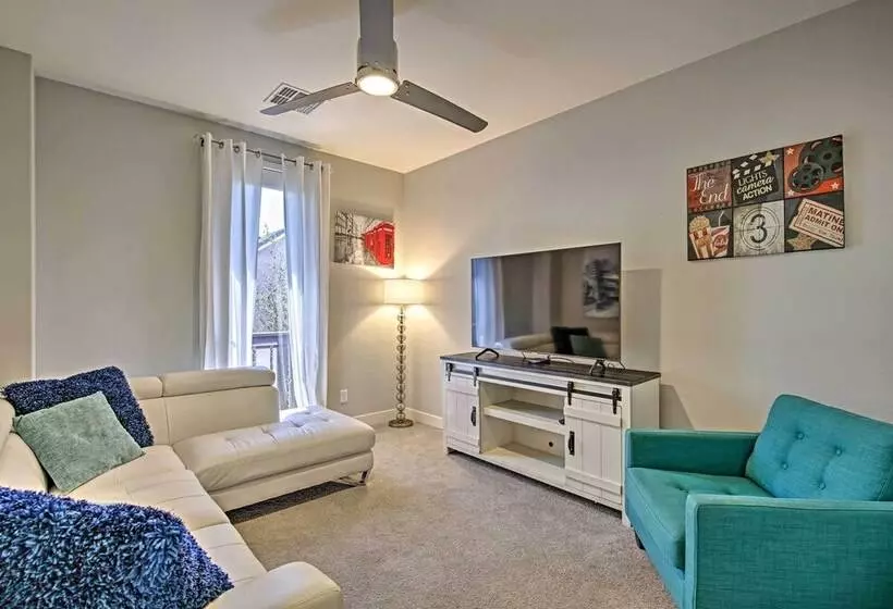 Contemporary Gilbert Home W/ Furnished Patio!