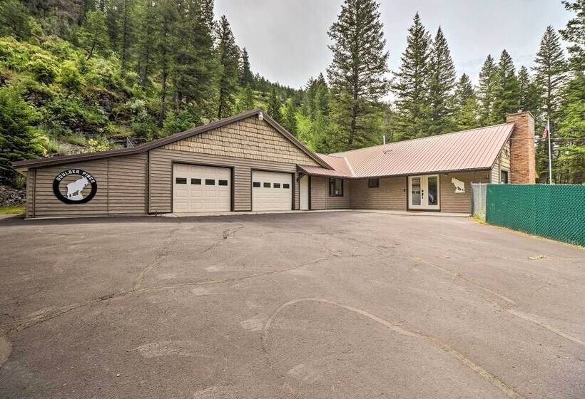 Columbia Falls Home: 14 Mi To Glacier Natl Park!