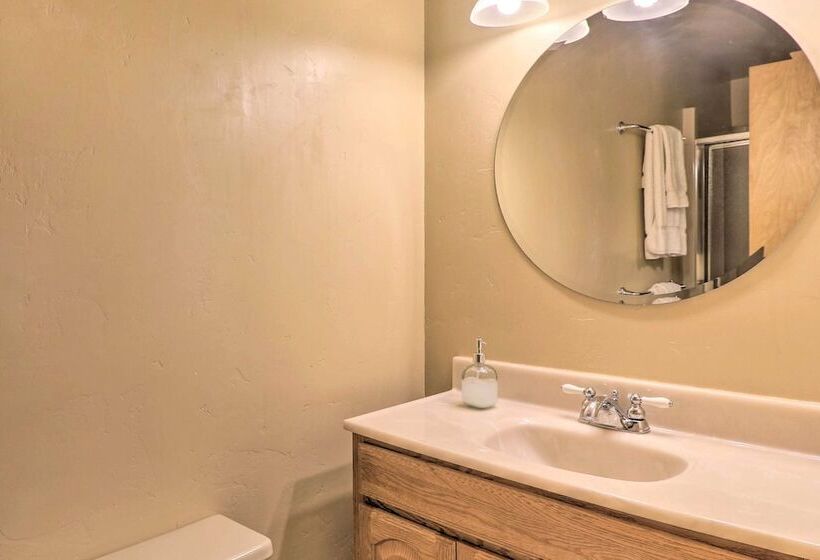 Columbia Falls Home: 14 Mi To Glacier Natl Park!