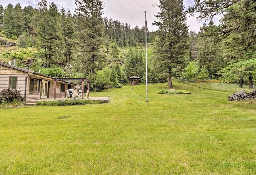 Columbia Falls Home: 14 Mi To Glacier Natl Park!