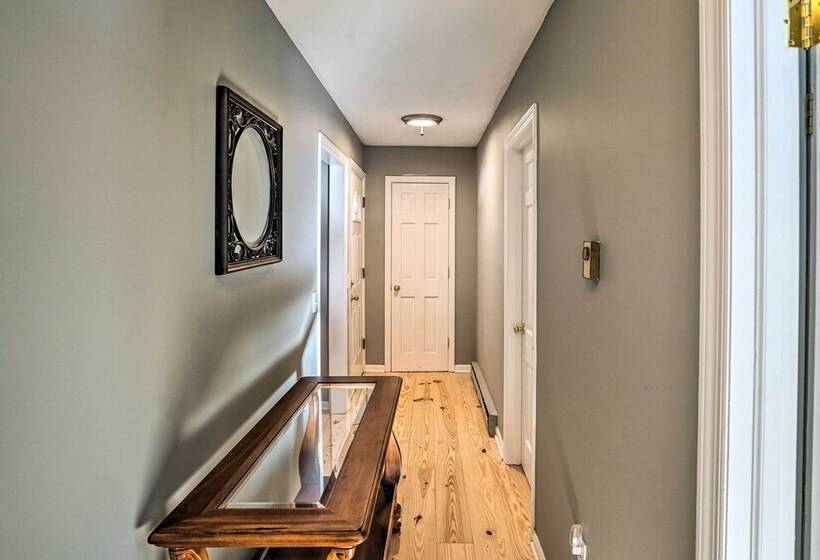 Cozy Southern Vermont Home W/ On Site Trails