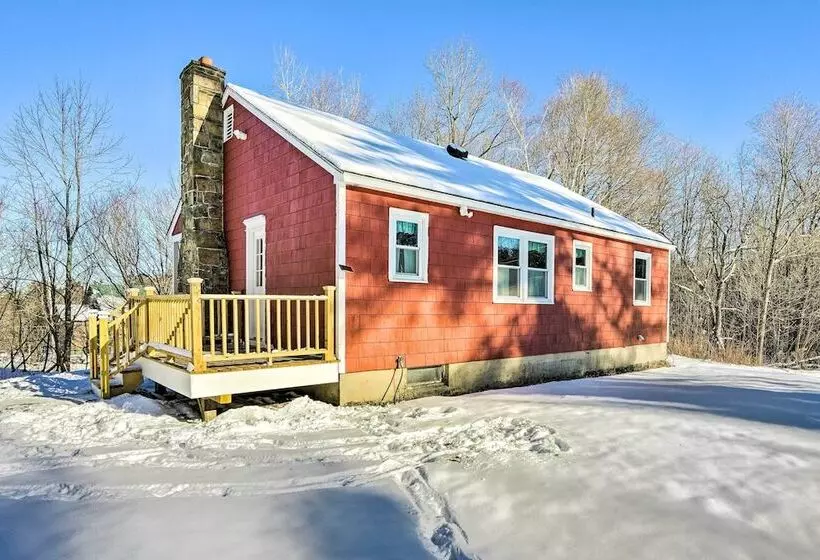 Cozy Southern Vermont Home W/ On Site Trails