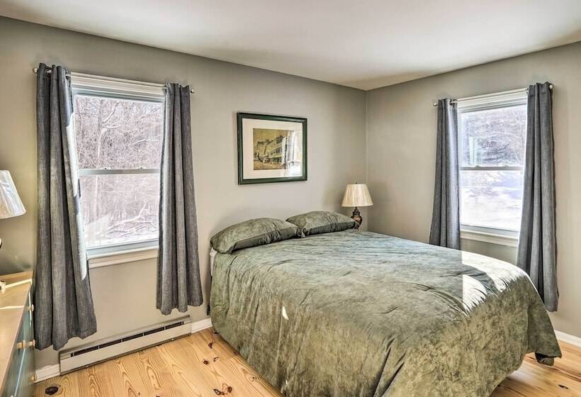 Cozy Southern Vermont Home W/ On Site Trails