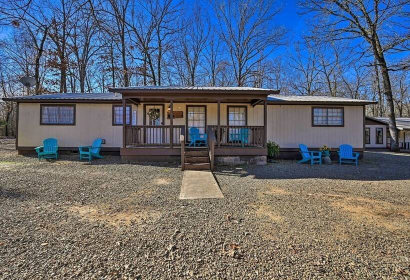 Whispering Oaks  Broken Bow Cottage Near Hiking!