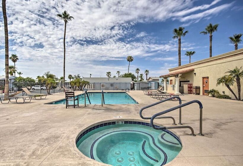 Cozy Yuma Retreat, Proximity To Golf Courses!