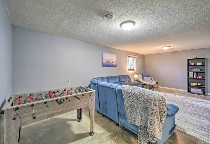 Familyfriendly Jonesborough Retreat W/ Yard!