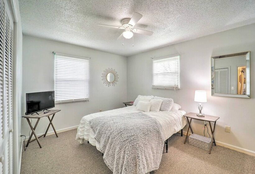 Familyfriendly Jonesborough Retreat W/ Yard!