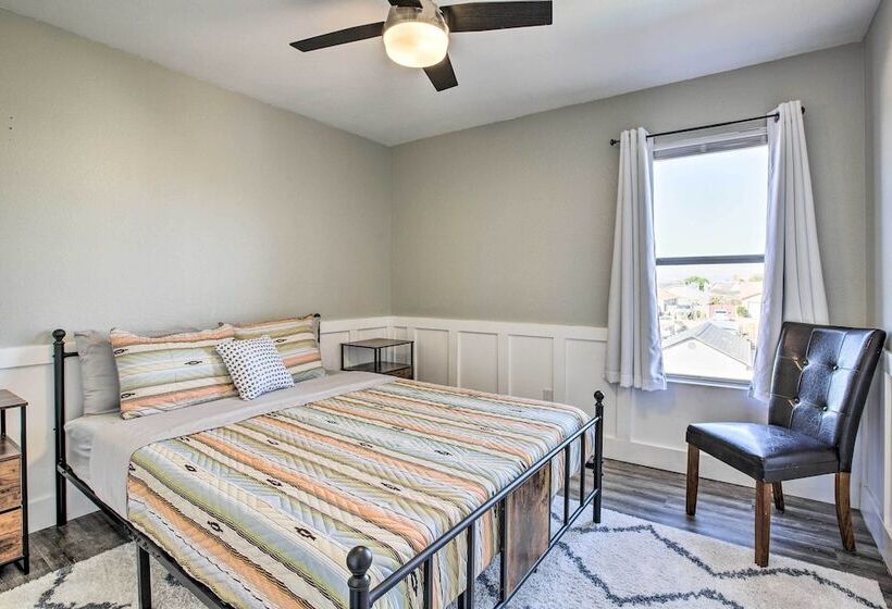 Pet Friendly Glendale Home W/ Pool, Near Golfing