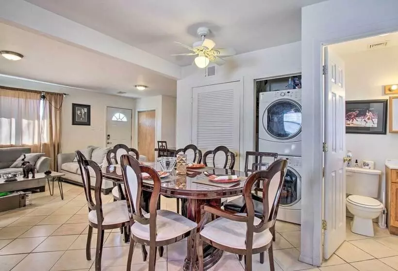 House W/ Pellet Smoker & Grill, 1 Mi To Lake!