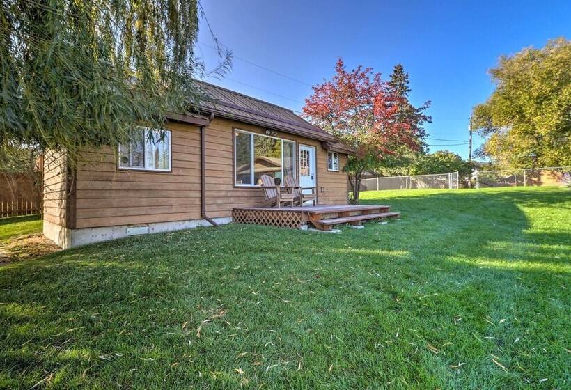 Lakeside Cabin W/ Beach ~ 14 Mi To Ski Area!