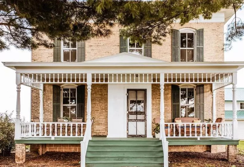 Spacious Farmhouse On 200 Acres Along The River