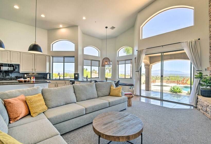 Fountain Hills Home W/ Pool, Spa & Putting Green!