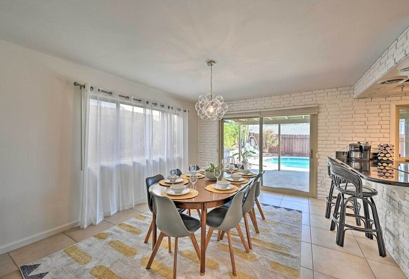 Modern Oceanside Home W/ Pool & Putting Green