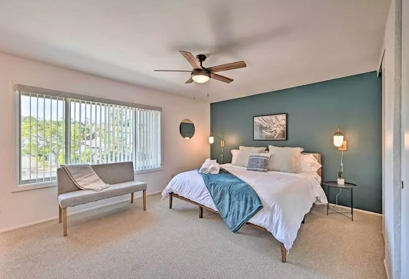 Modern Oceanside Home W/ Pool & Putting Green