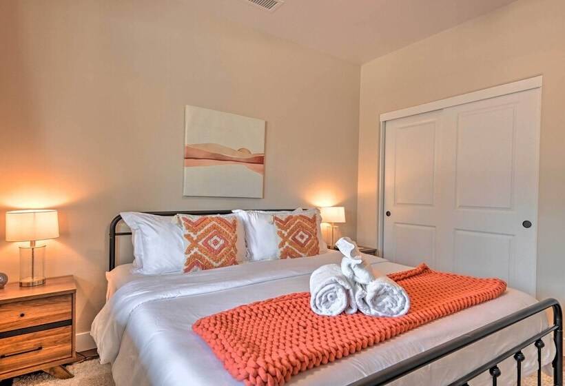 Modern Flagstaff Retreat W/ Fire Pit & Ev Charger!