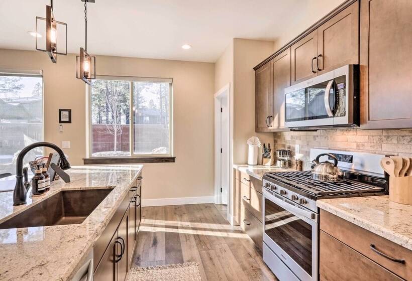 Modern Flagstaff Retreat W/ Fire Pit & Ev Charger!