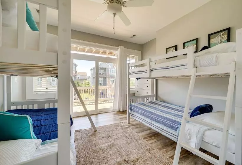 Modern Surf City Beach House W/ Hot Tub!