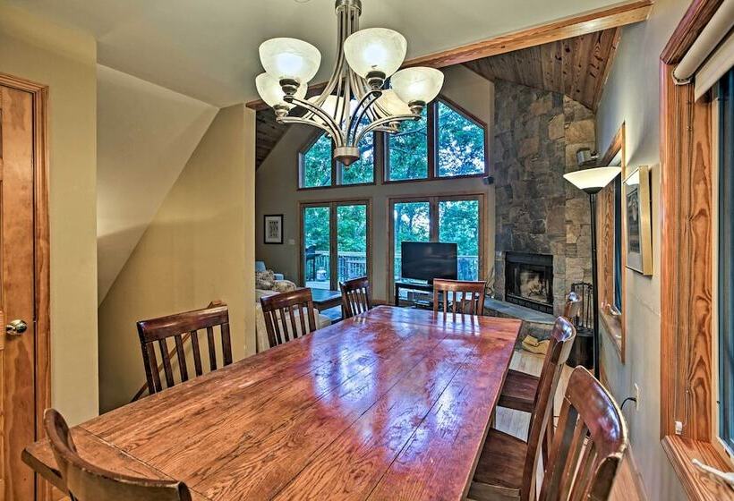 Mtn Home W/ Nature Preserve Views By Hiking Trails