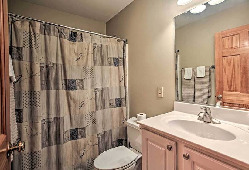 Mtn Home W/ Nature Preserve Views By Hiking Trails