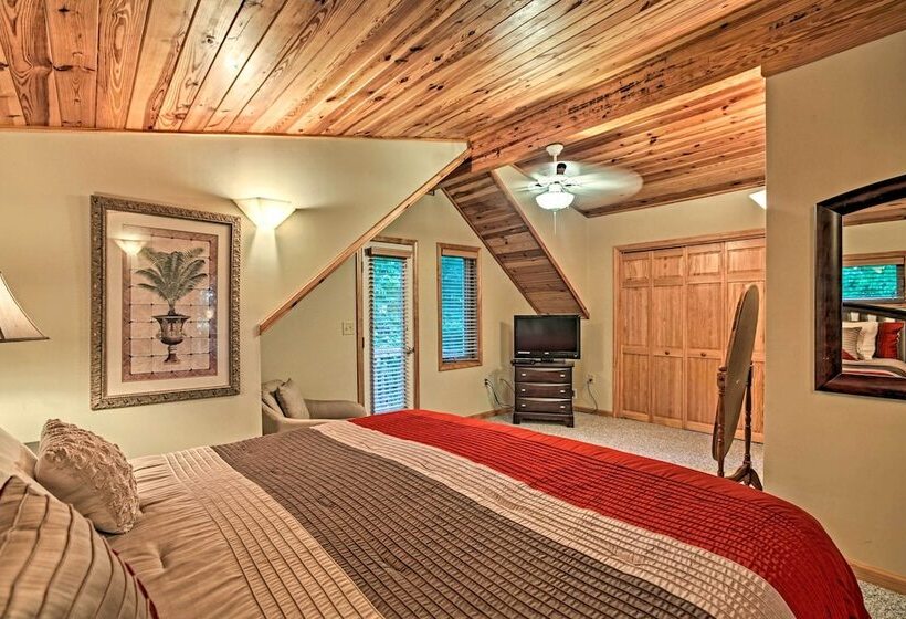 Mtn Home W/ Nature Preserve Views By Hiking Trails