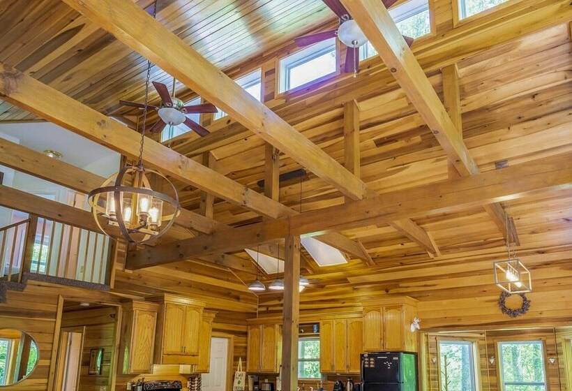 Peaceful North Carolina Retreat With Game Room!