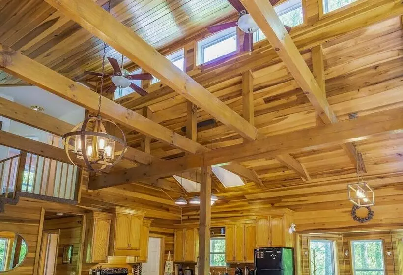 Peaceful North Carolina Retreat With Game Room!