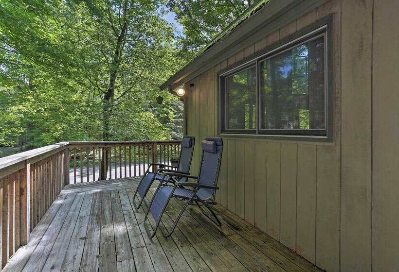 Dog Friendly Lake Ariel Resort Home W/ Deck!