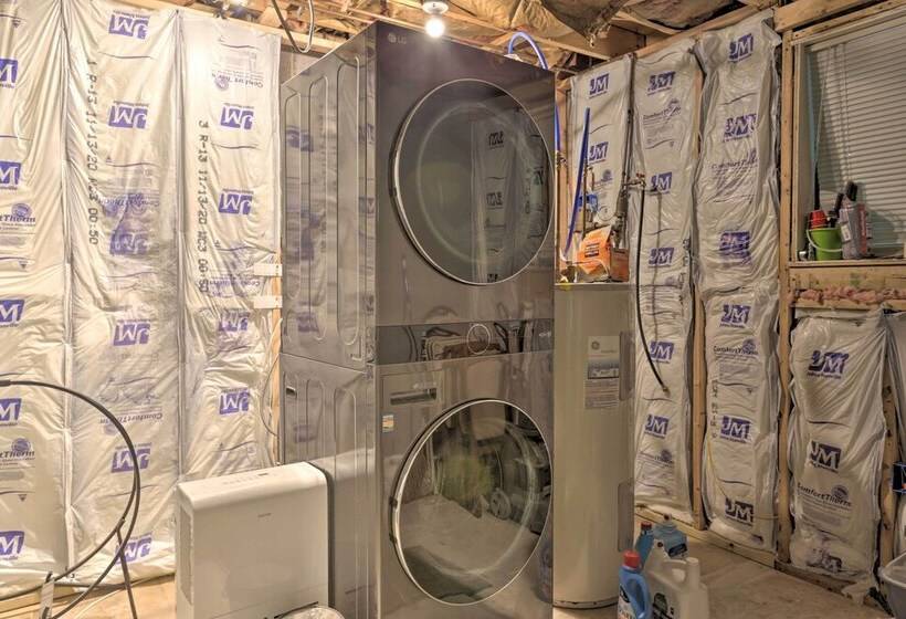 Dog Friendly Lake Ariel Resort Home W/ Deck!