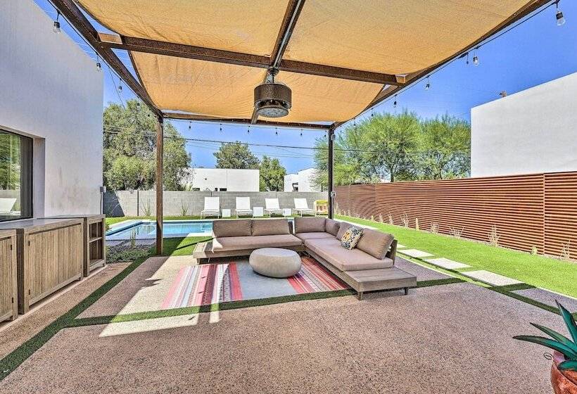 Convenient Phoenix Home W/ Heated Pool & Grill!