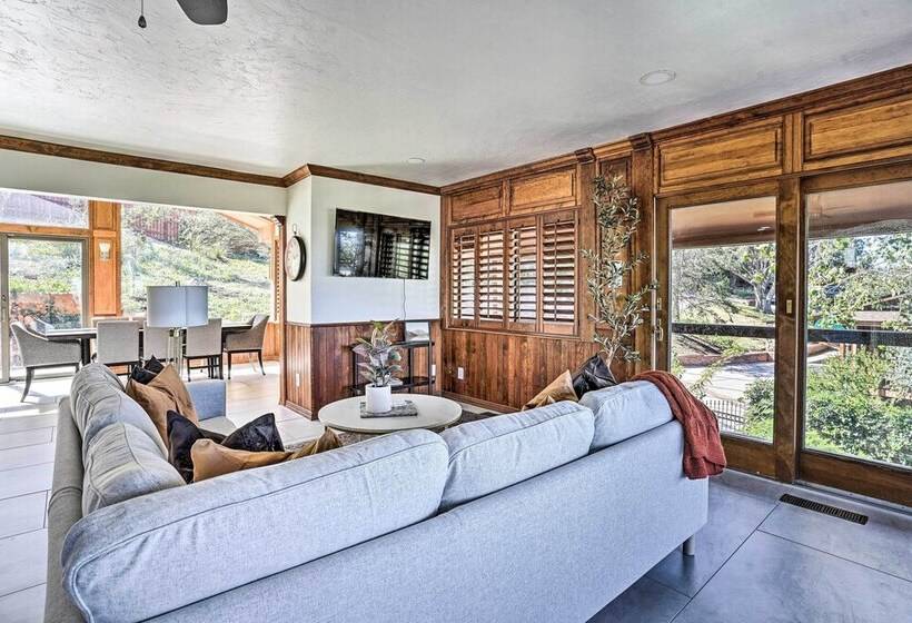 Picturesque Prescott Home W/ Mtn Views & Hot Tub