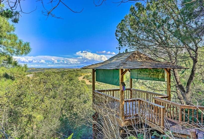 Picturesque Prescott Home W/ Mtn Views & Hot Tub