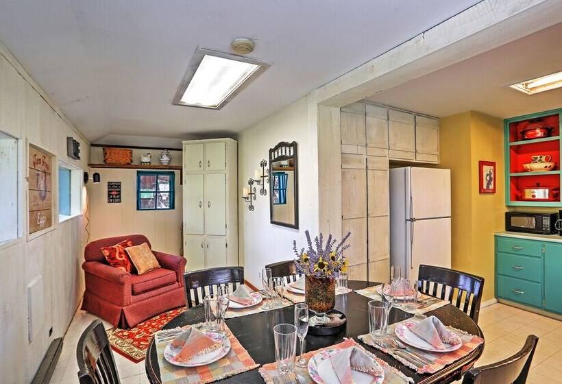 Quiet Durango Farmhouse W/ Beautiful Yard & Gazebo